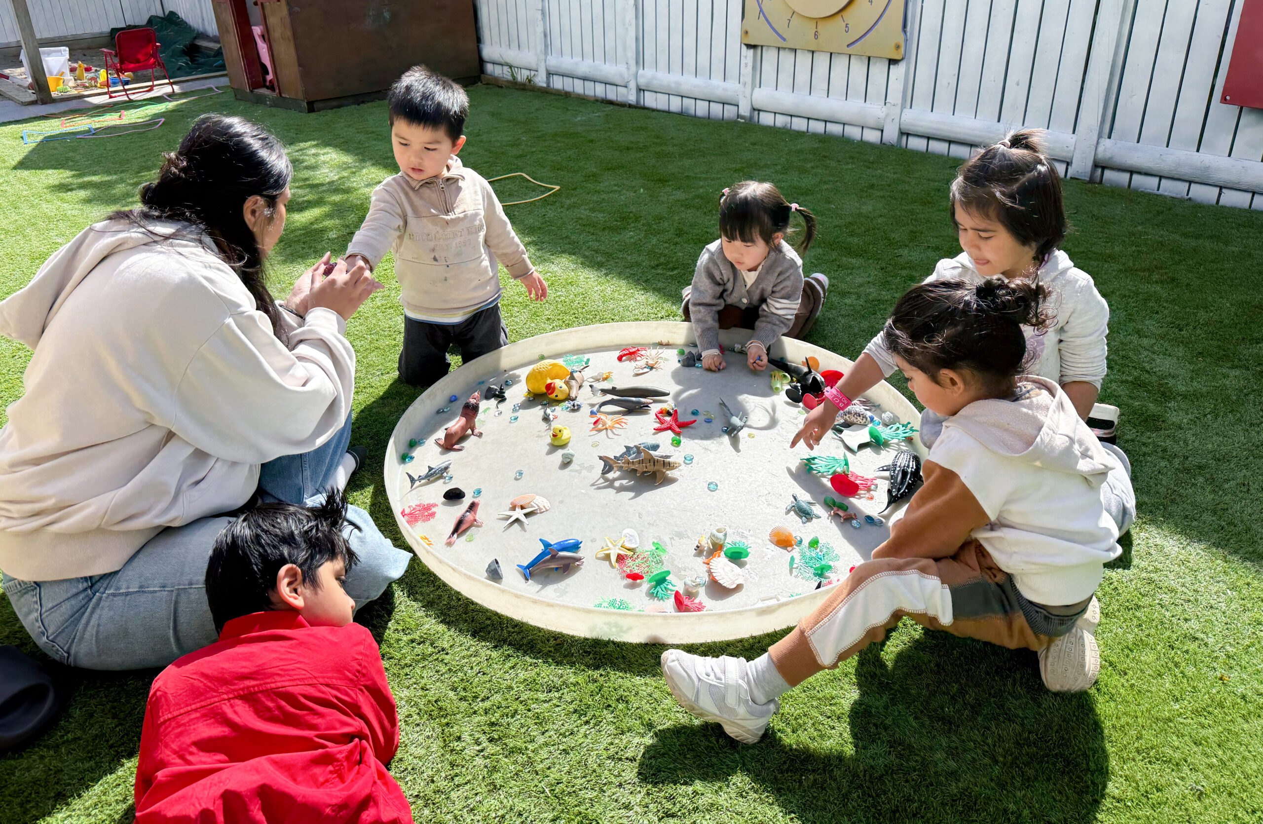 {"ARInfo":{"IsUseAR":false},"Version":"1.0.0","MakeupInfo":{"IsUseMakeup":false},"FaceliftInfo":{"IsChangeEyeLift":false,"IsChangeFacelift":false,"IsChangePostureLift":false,"IsChangeNose":false,"IsChangeFaceChin":false,"IsChangeMouth":false,"IsChangeThinFace":false},"BeautyInfo":{"SwitchMedicatedAcne":false,"IsAIBeauty":false,"IsBrightEyes":false,"IsSharpen":false,"IsOldBeauty":false,"IsReduceBlackEyes":false},"HandlerInfo":{"AppName":2},"FilterInfo":{"IsUseFilter":false}}